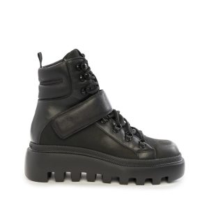 Vic Matie can meat walking boots gear black laced up chunky