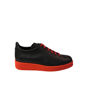 lace-up sneakers Smooth full-grain cowhide leather color multicolored white/red_white/chilli 3.7 cm platform sole in red Lactae Hévéa® insole in smooth white leather special signs: unlined arch original flexibility red laces.