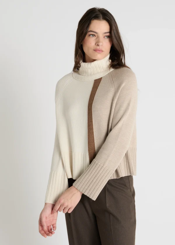 hana san ireland Bruce Sweater - Purple - Off white 100% merino wool with Italian yarns